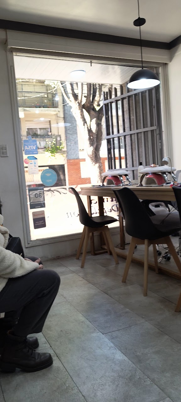 Estación de manicura en Valentina Beauty Spa